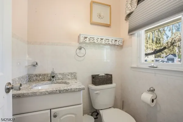 $749,000 | 11 Briar Hills Circle, Springfield, NJ 07081
