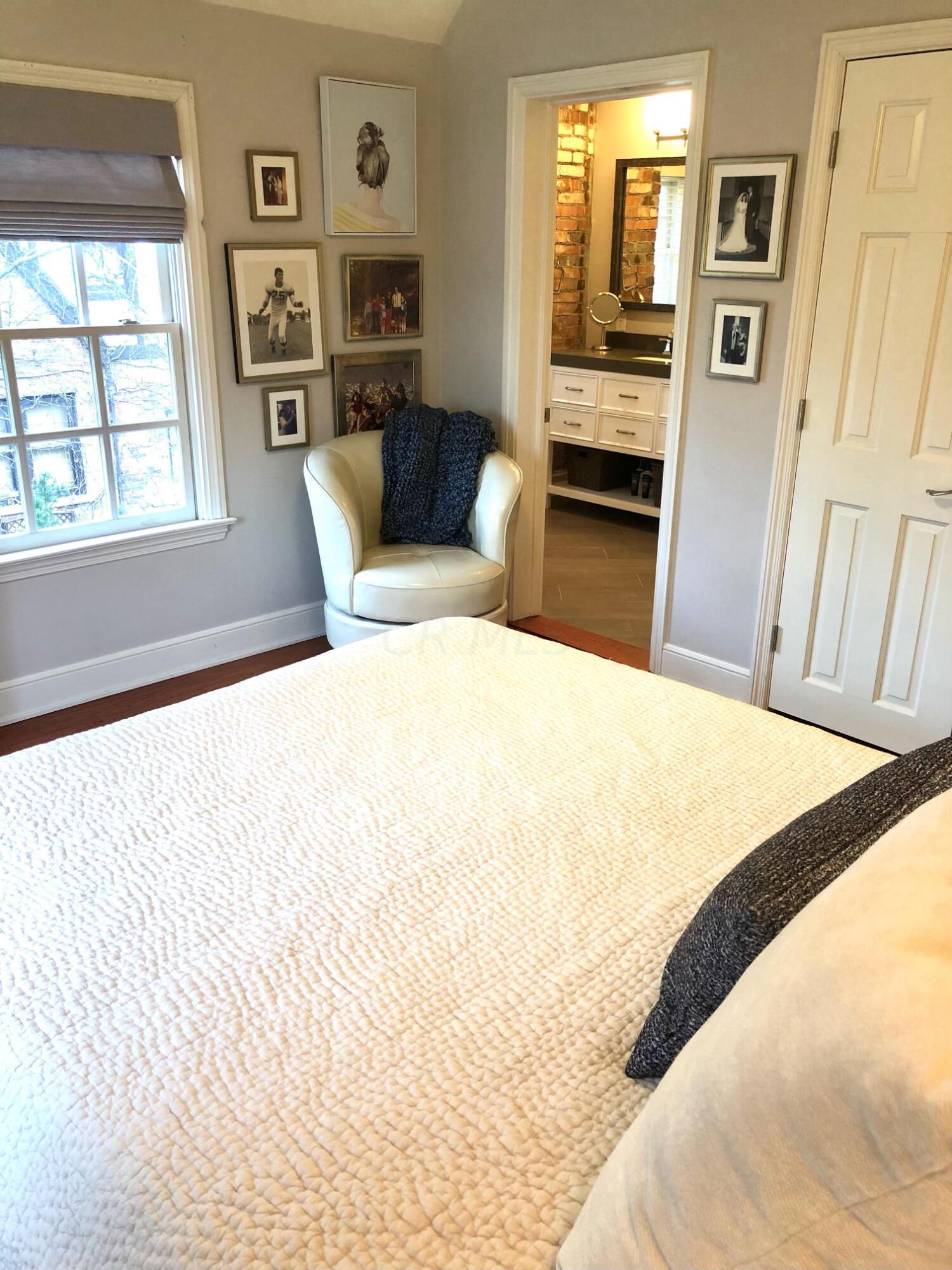 2252 Tremont Road Columbus, OH 43221 - Photo 61 of 97 Third bedroom with access to added jack and jill full bathroom