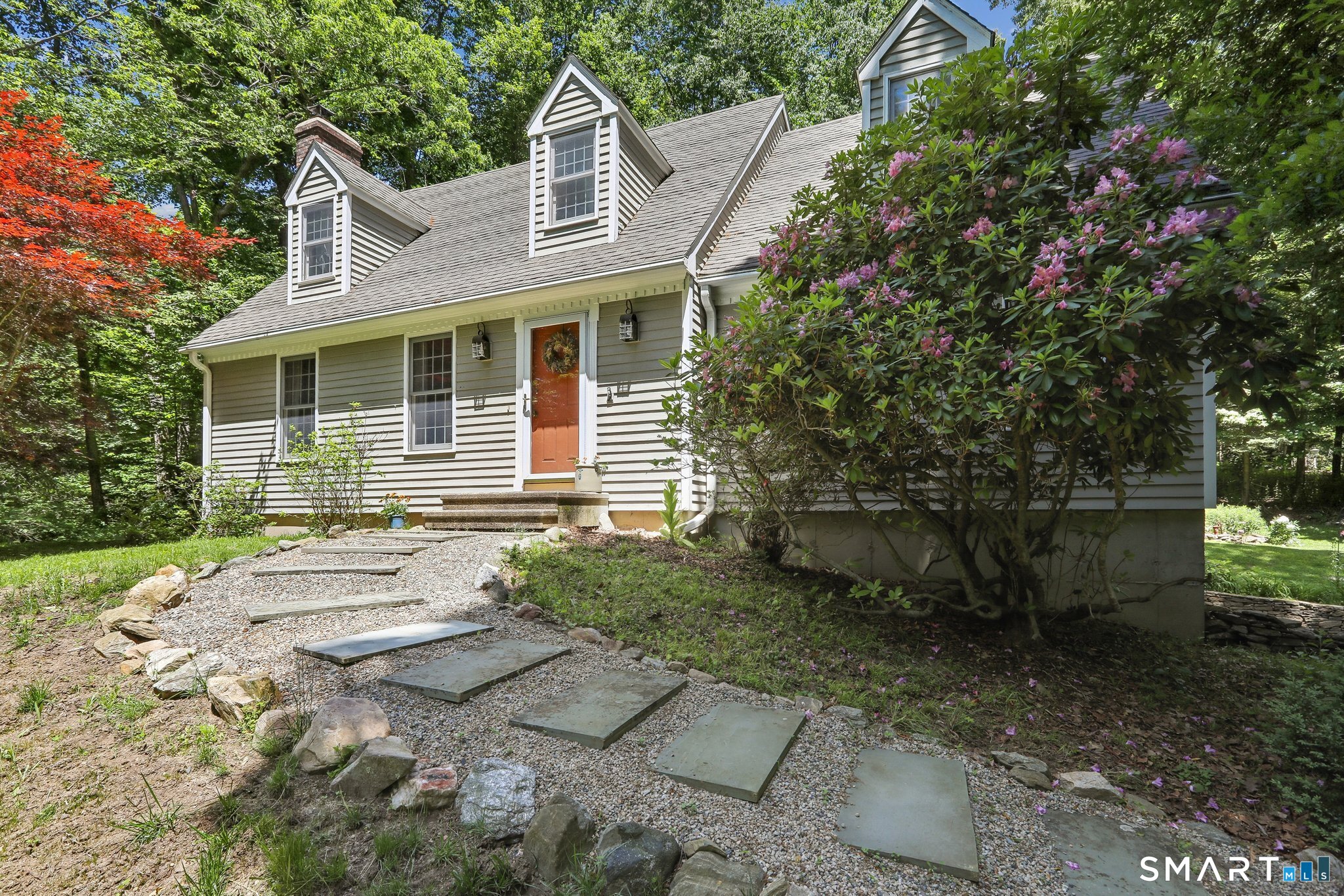 338 Good Hill Road Woodbury, CT 06798 - Photo 2 of 40