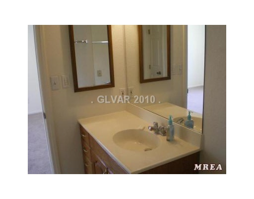 Master Bath/Spa.