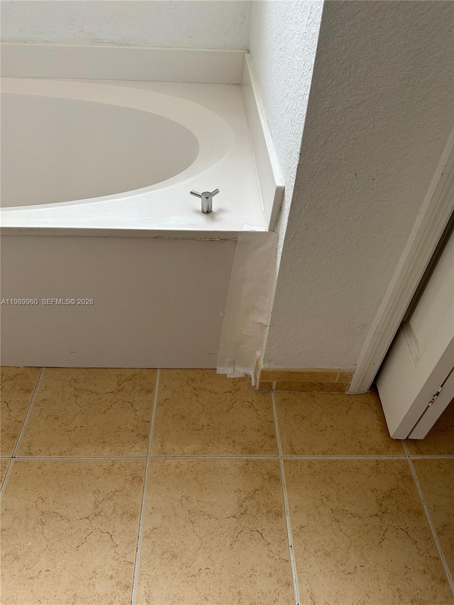 16602 Southwest 78th Terrace Miami, FL 33193 - Photo 10 of 18