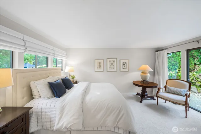 $1,580,000 | 18430 Northeast 15th Place, Bellevue, WA 98008