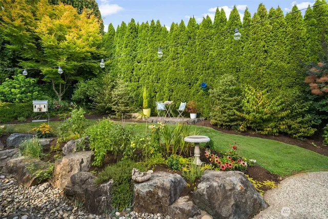 $1,580,000 | 18430 Northeast 15th Place, Bellevue, WA 98008