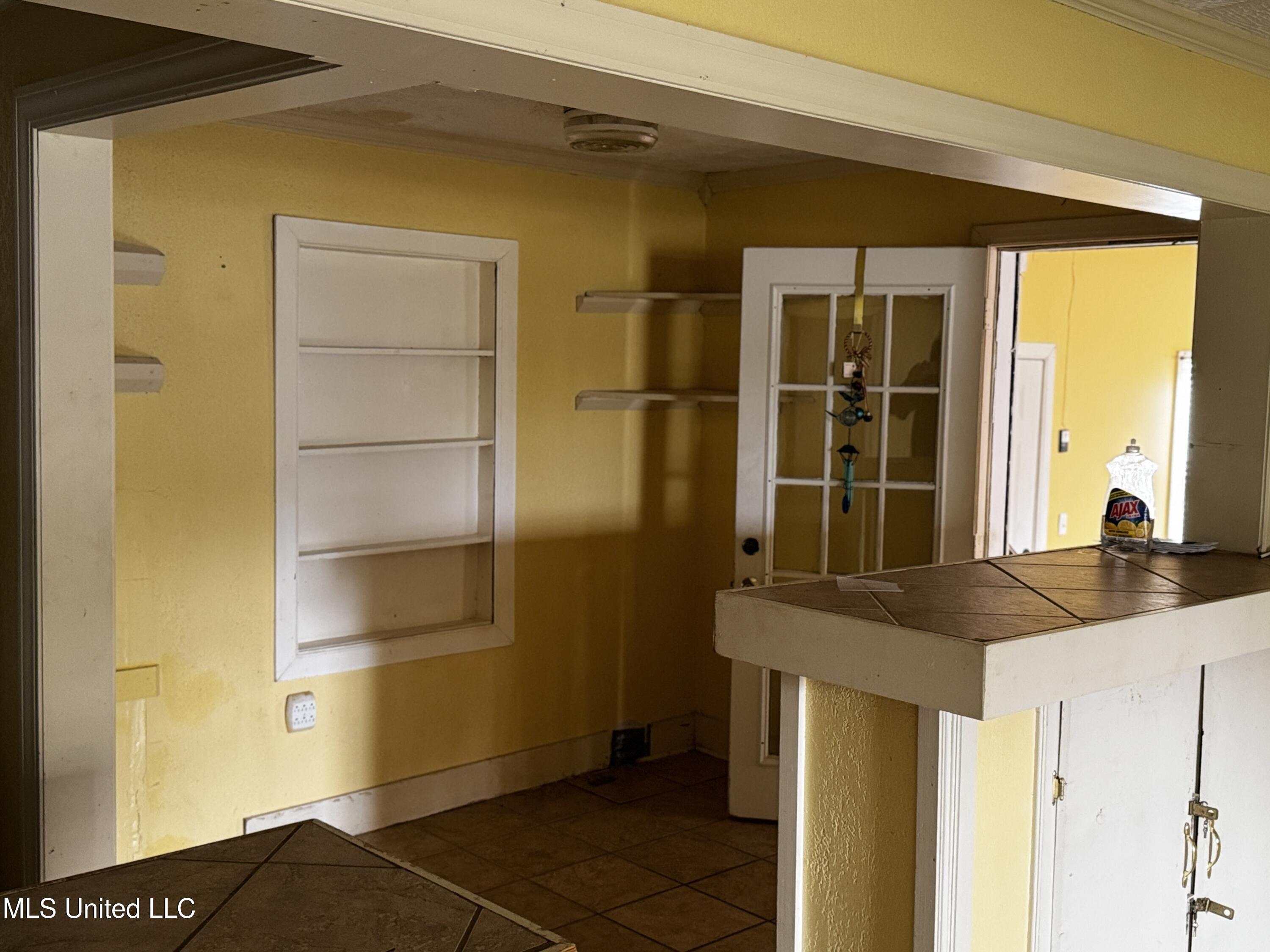 13 2nd Street Cleveland, MS 38732 - Photo 13 of 26 IMG_2365