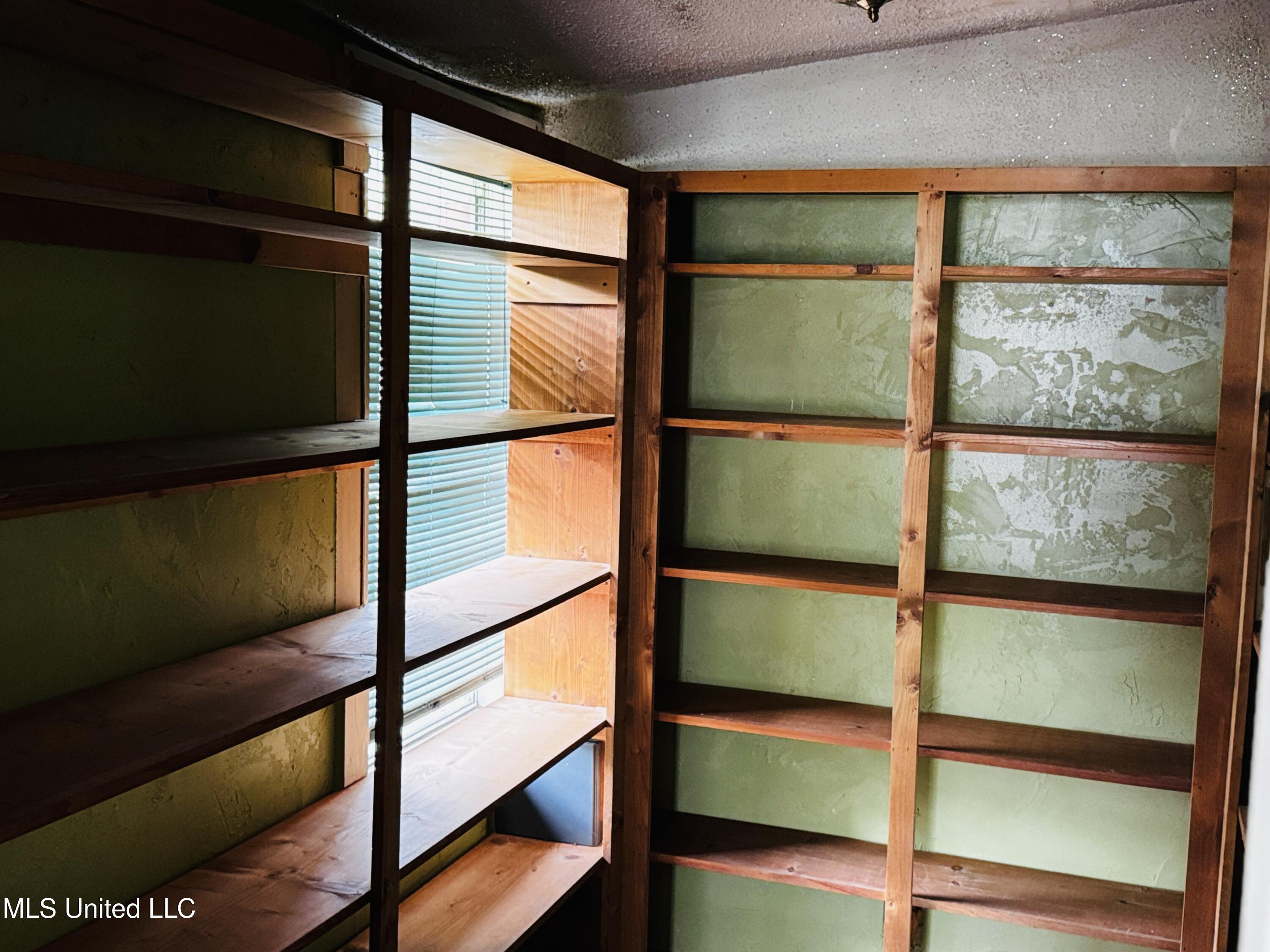 13 2nd Street Cleveland, MS 38732 - Photo 17 of 26 IMG_2380