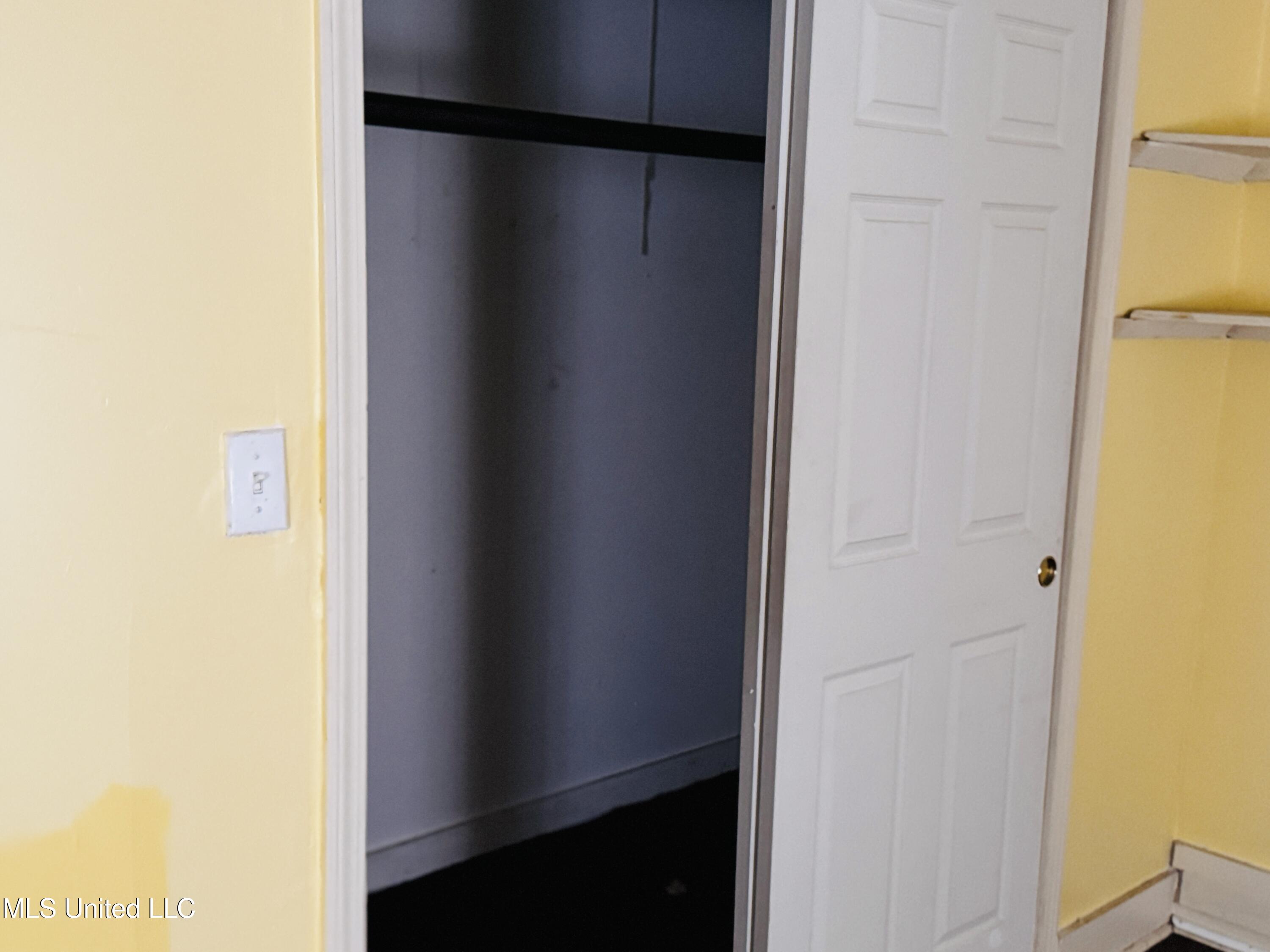 13 2nd Street Cleveland, MS 38732 - Photo 19 of 26 IMG_2377