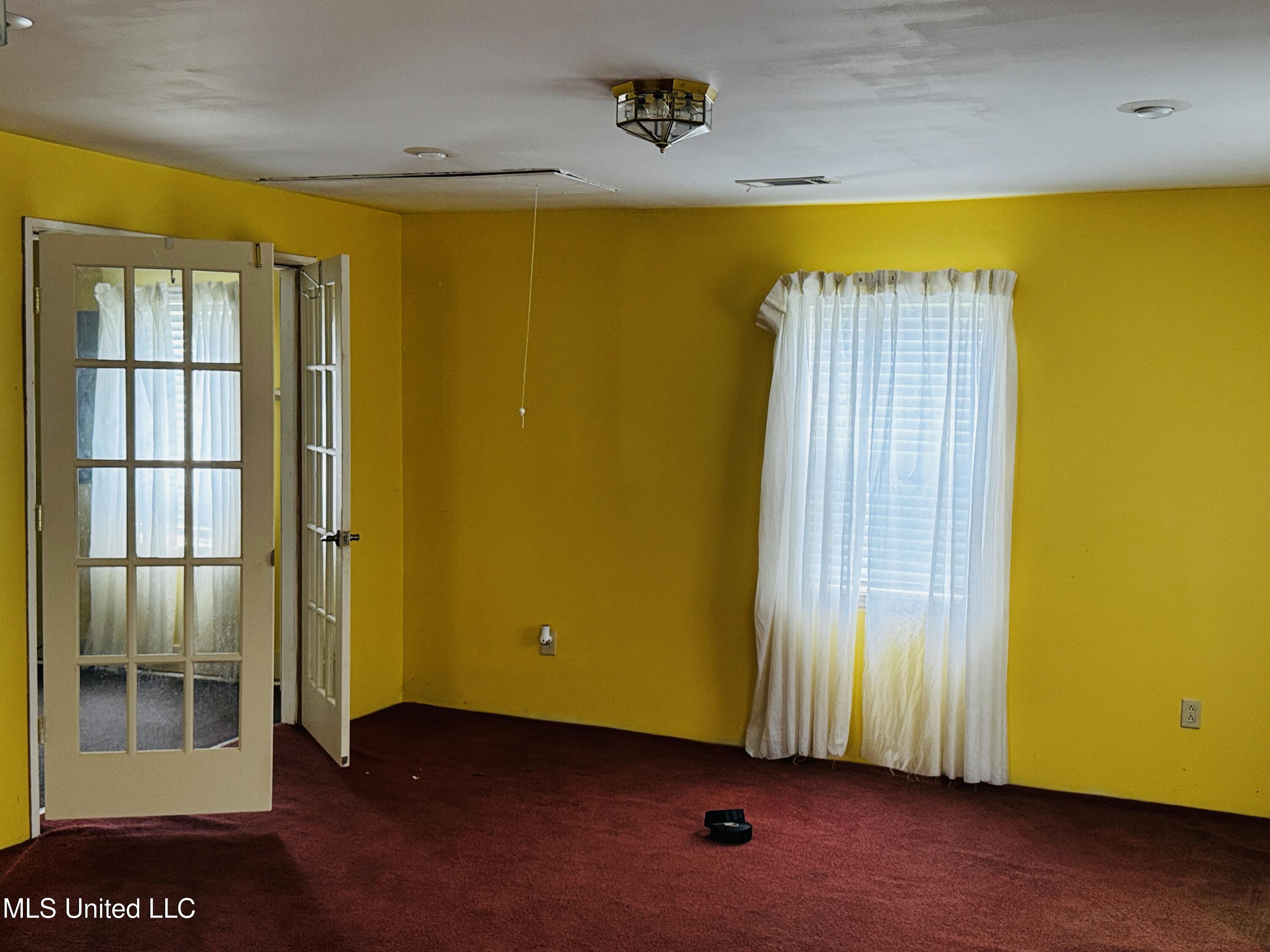 13 2nd Street Cleveland, MS 38732 - Photo 20 of 26 IMG_2376