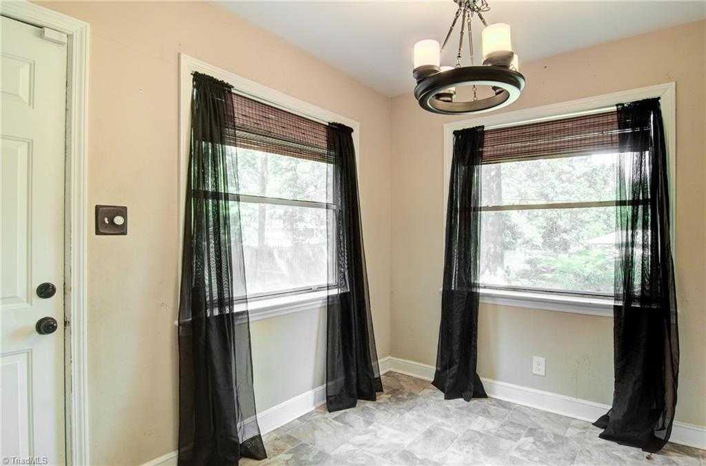 3817 Frazier Road Greensboro, NC 27407 - Photo 11 of 27 Kitchen