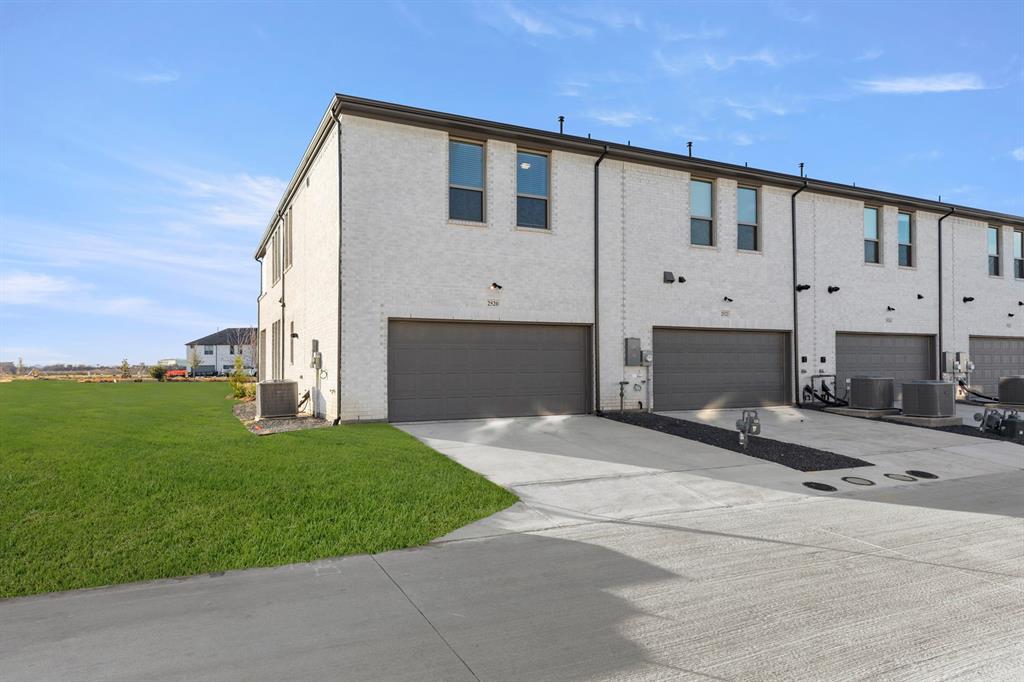 2526 Brunswick Way Allen, TX 75013 - Photo 31 of 31 28. 2526 Brunswick - Back (2)