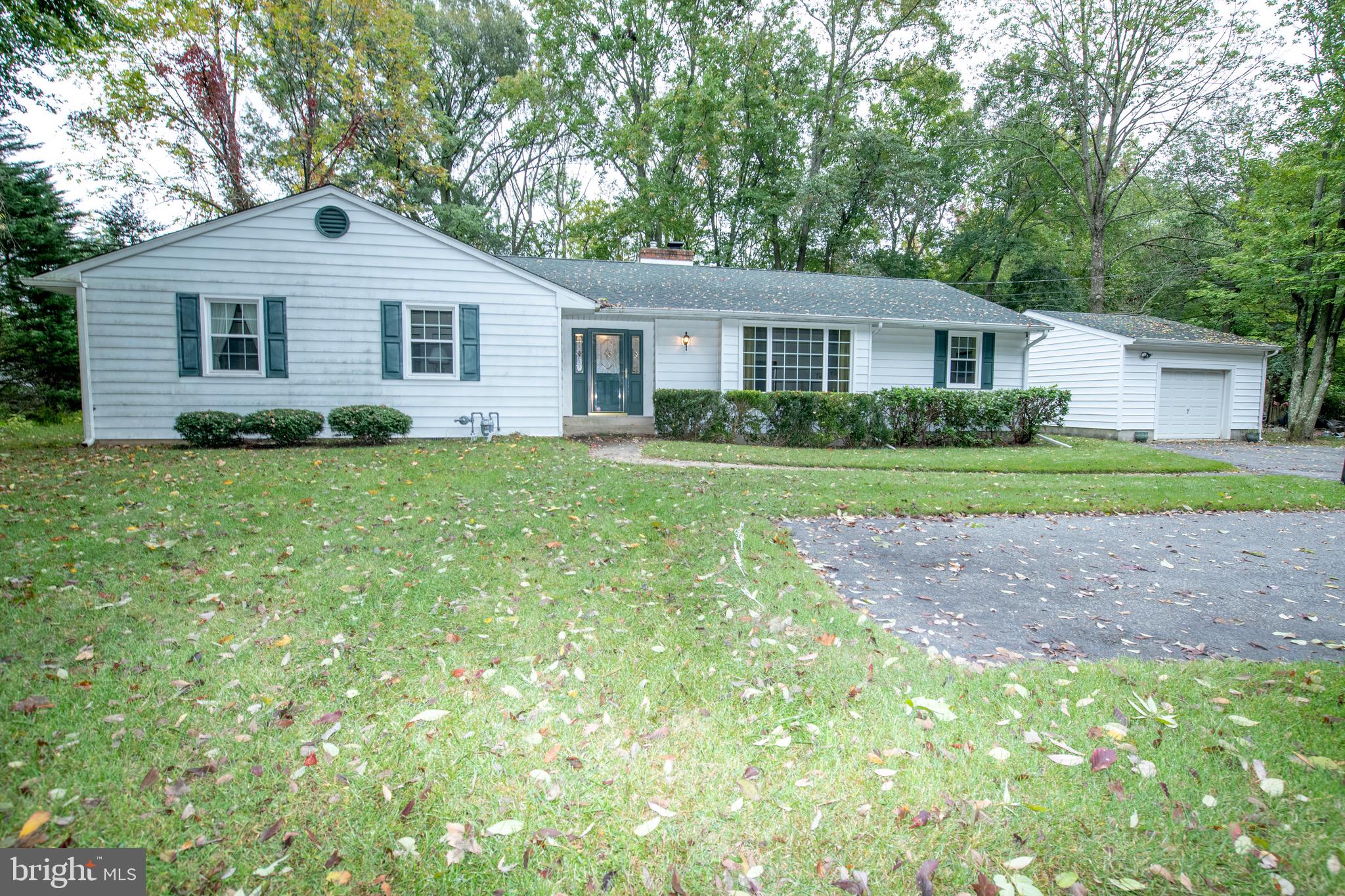 654 Mt Laurel Road Mount Laurel, NJ 08054 - Photo 3 of 54 Gallery Image 3