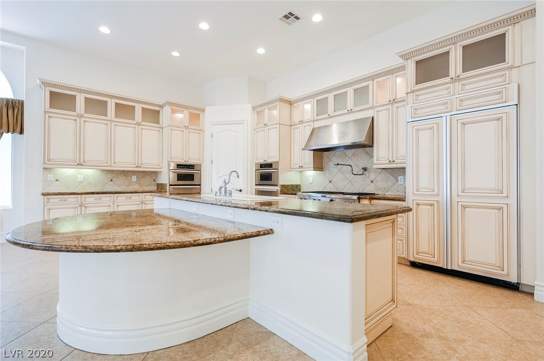 8485 West Picket Ridge Court Las Vegas, NV 89143 - Photo 3 of 46