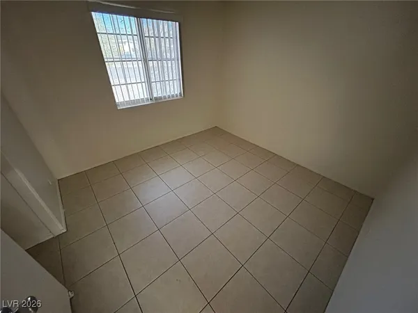 $1,750 | 1937 Capistrano Avenue, Las Vegas, NV 89169