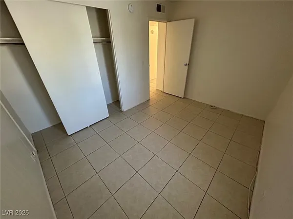 $1,750 | 1937 Capistrano Avenue, Las Vegas, NV 89169