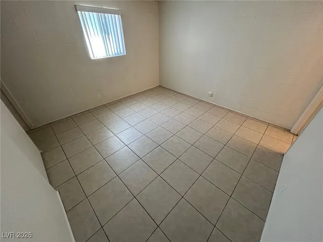 $1,800 | 1937 Capistrano Avenue, Las Vegas, NV 89169