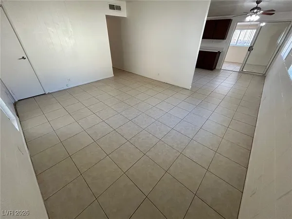 $1,750 | 1937 Capistrano Avenue, Las Vegas, NV 89169