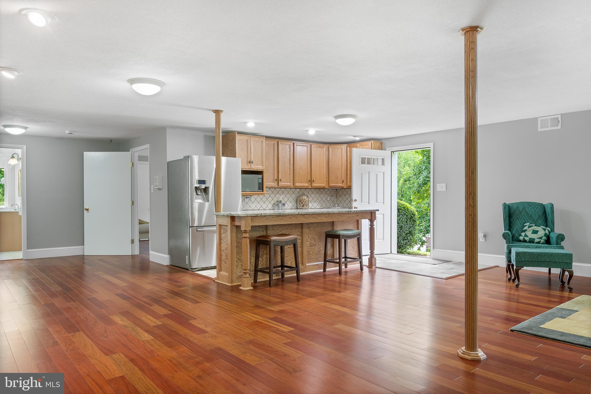 916 Upper Pindell Road Lothian, MD 20711 - Photo 104 of 111 Walks out to the lawn on a private side entrance