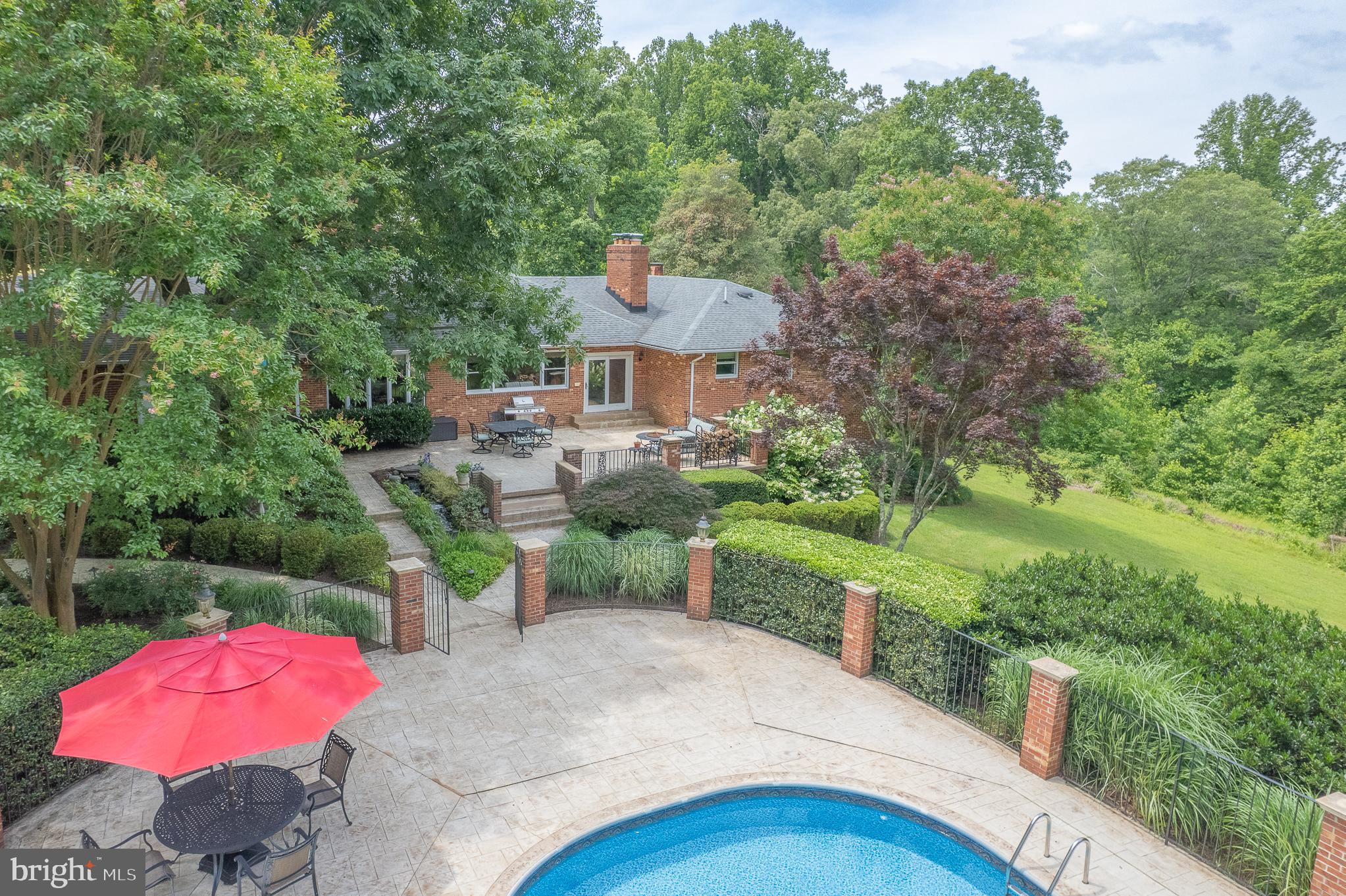 916 Upper Pindell Road Lothian, MD 20711 - Photo 15 of 111 Be the envy of your friends w/ all this space