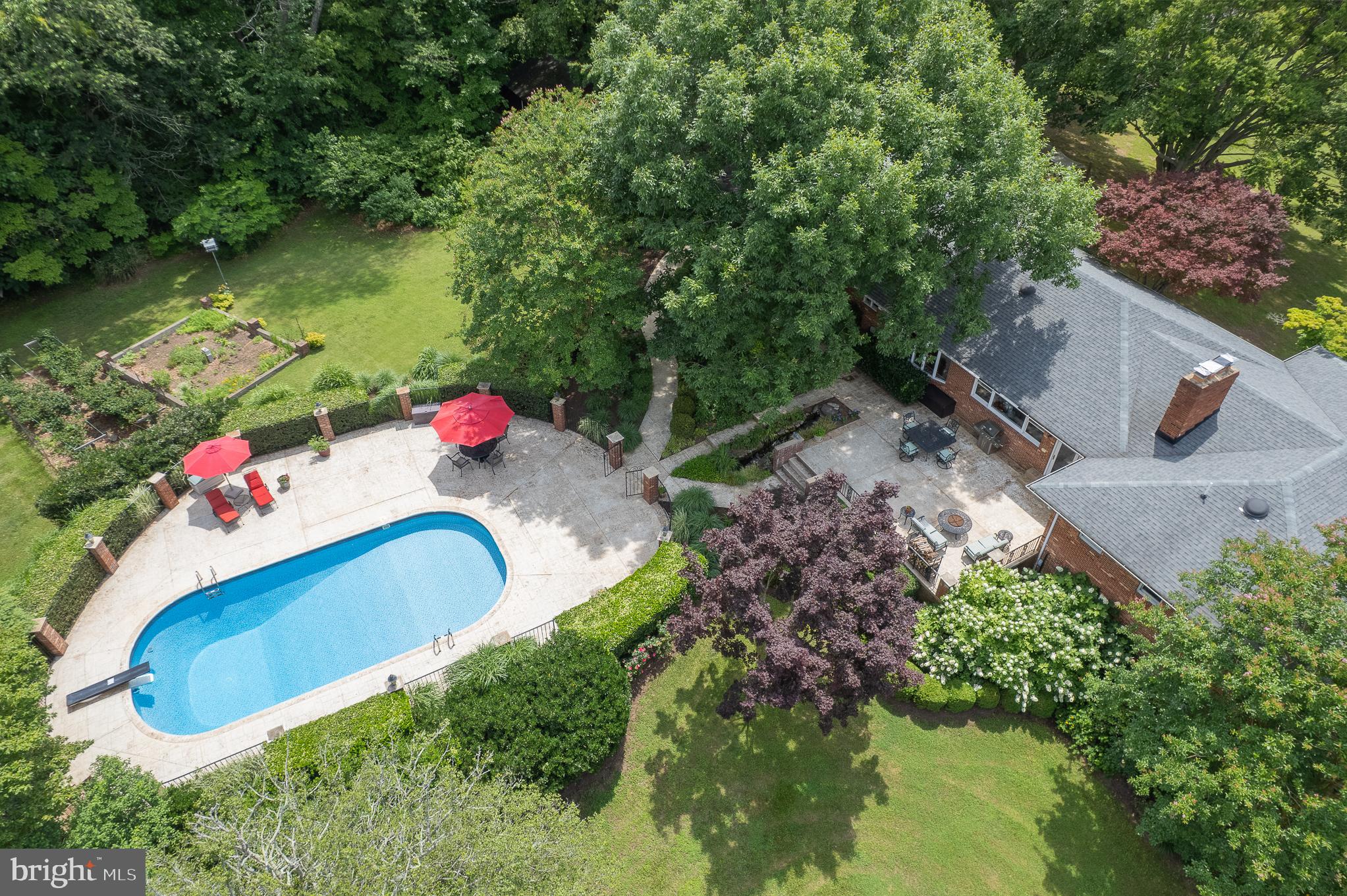 916 Upper Pindell Road Lothian, MD 20711 - Photo 18 of 111 Can you see yourself relaxing here :)