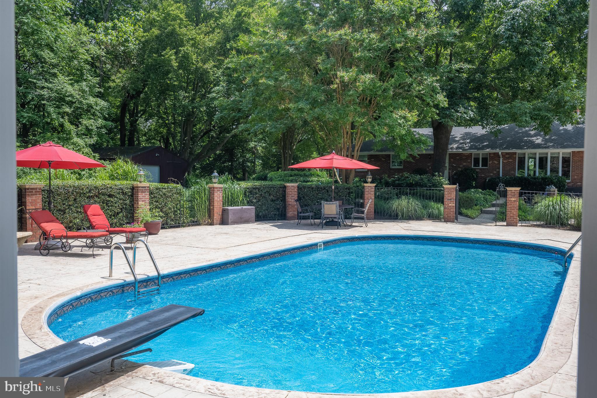 916 Upper Pindell Road Lothian, MD 20711 - Photo 32 of 111 20x40 - 28,000 gallon pool