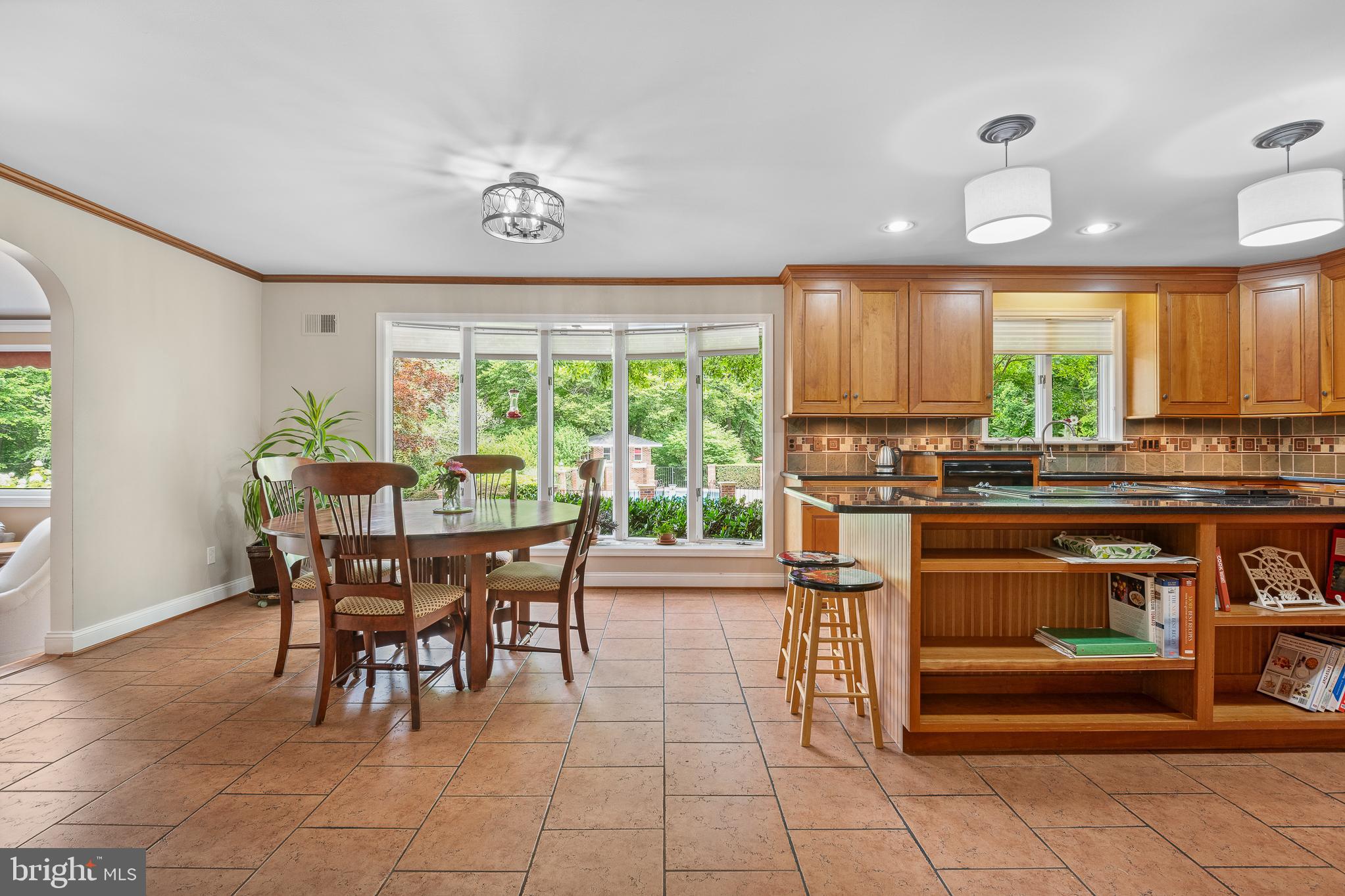 916 Upper Pindell Road Lothian, MD 20711 - Photo 49 of 111 Eat in Kitchen with views of the backyard & pool