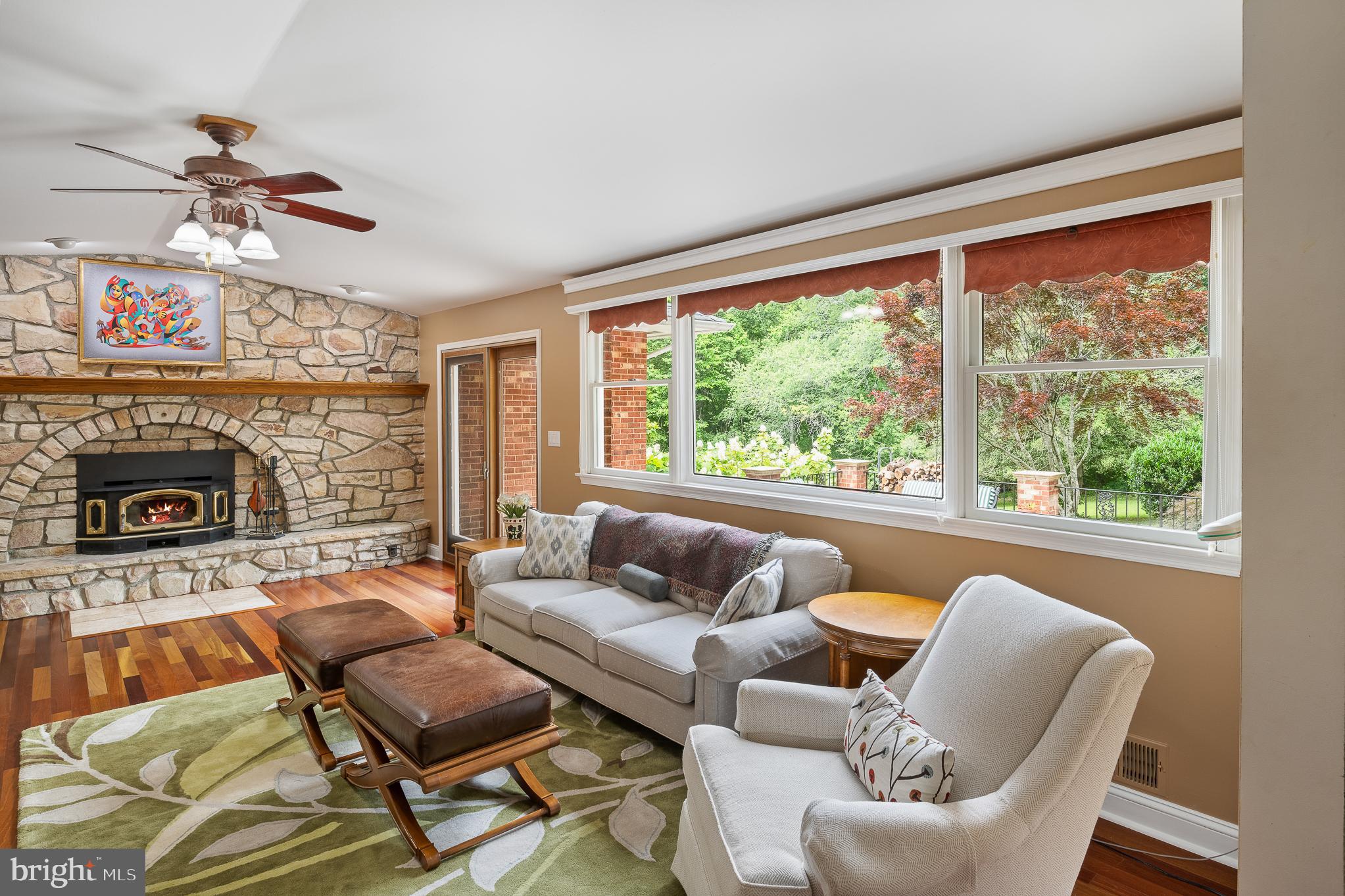 916 Upper Pindell Road Lothian, MD 20711 - Photo 65 of 111 Vaulted ceilings