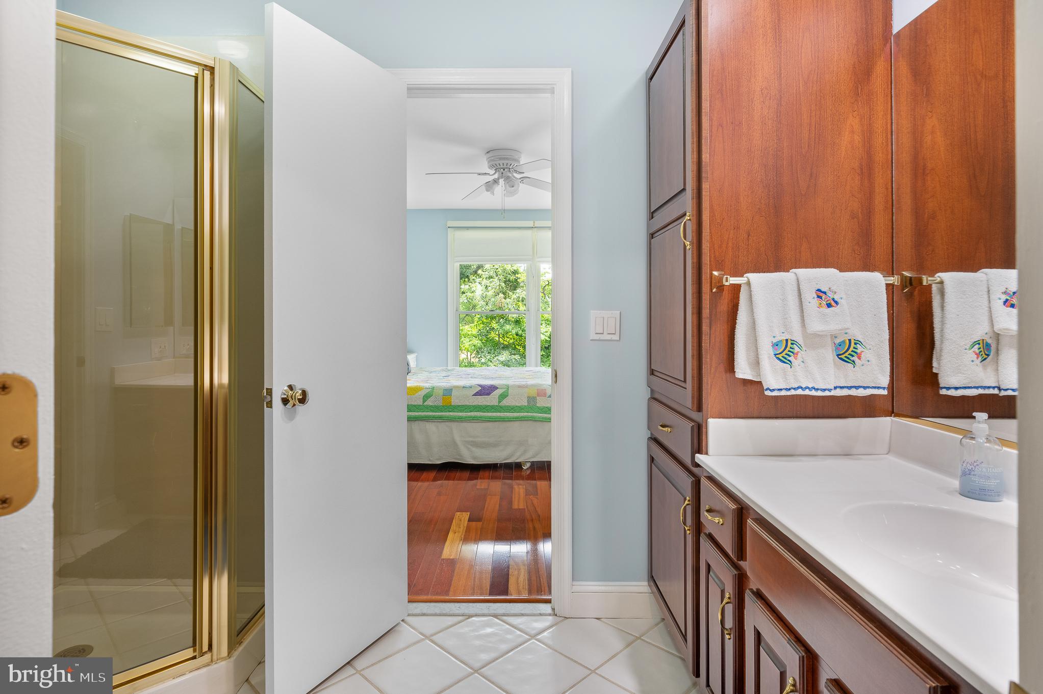 916 Upper Pindell Road Lothian, MD 20711 - Photo 70 of 111 Ensuite for bedroom #1 with hallway access