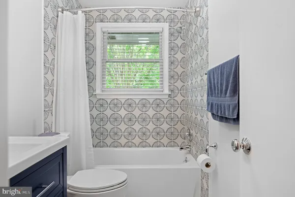 $1,112,000 | 916 Upper Pindell Road, Lothian, MD 20711