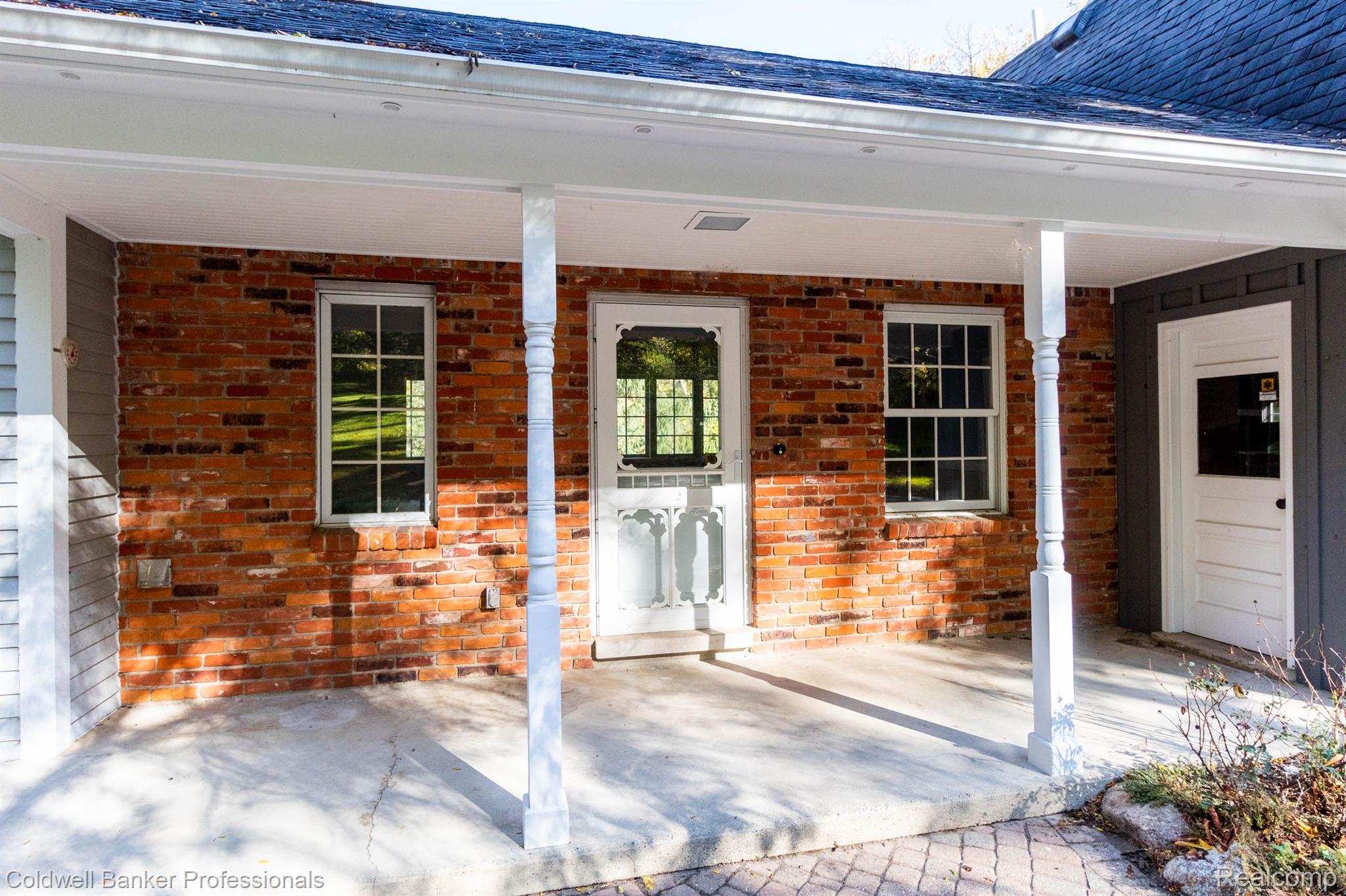 4565 Gallagher Road Rochester, MI 48306 - Photo 9 of 86 Gallery Image 9