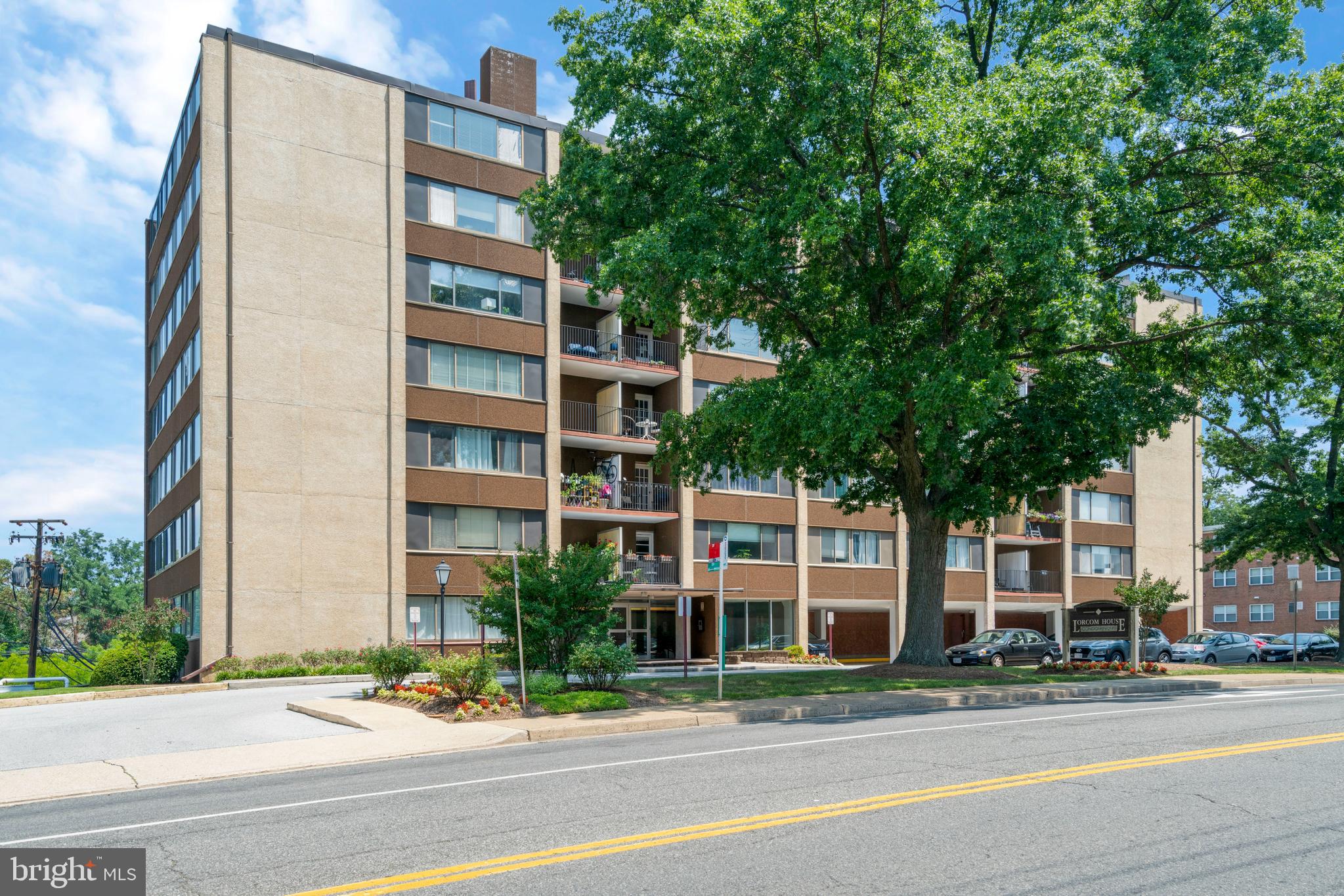 4401 Cherry Hill Road, Unit 46 Arlington, VA 22207 - Photo 1 of 34 Front of Lorcom House