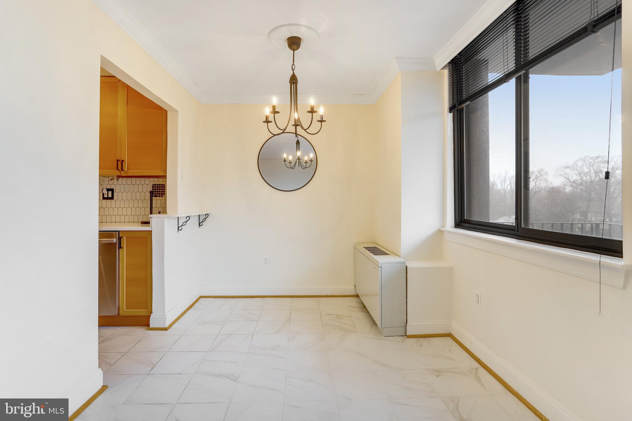 4401 Cherry Hill Road, Unit 46 Arlington, VA 22207 - Photo 12 of 34 Dining Area