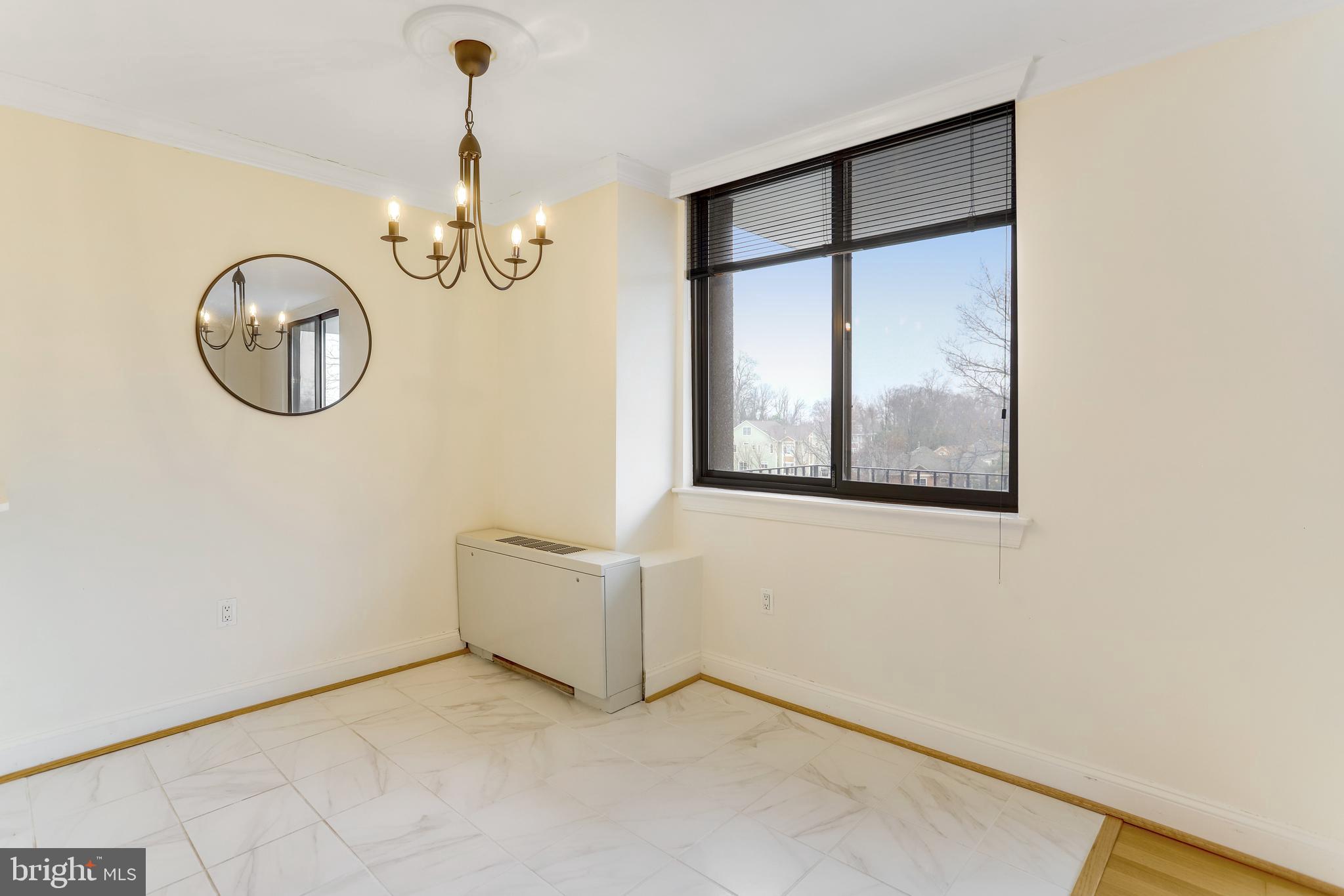 4401 Cherry Hill Road, Unit 46 Arlington, VA 22207 - Photo 13 of 34 Dining Area