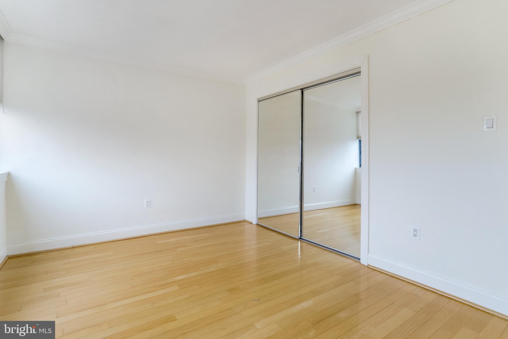 4401 Cherry Hill Road, Unit 46 Arlington, VA 22207 - Photo 20 of 34 Large Closets