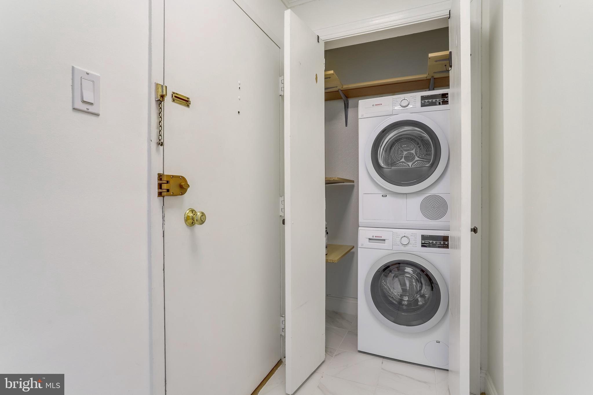 4401 Cherry Hill Road, Unit 46 Arlington, VA 22207 - Photo 27 of 34 High End Bosch washer/dryer