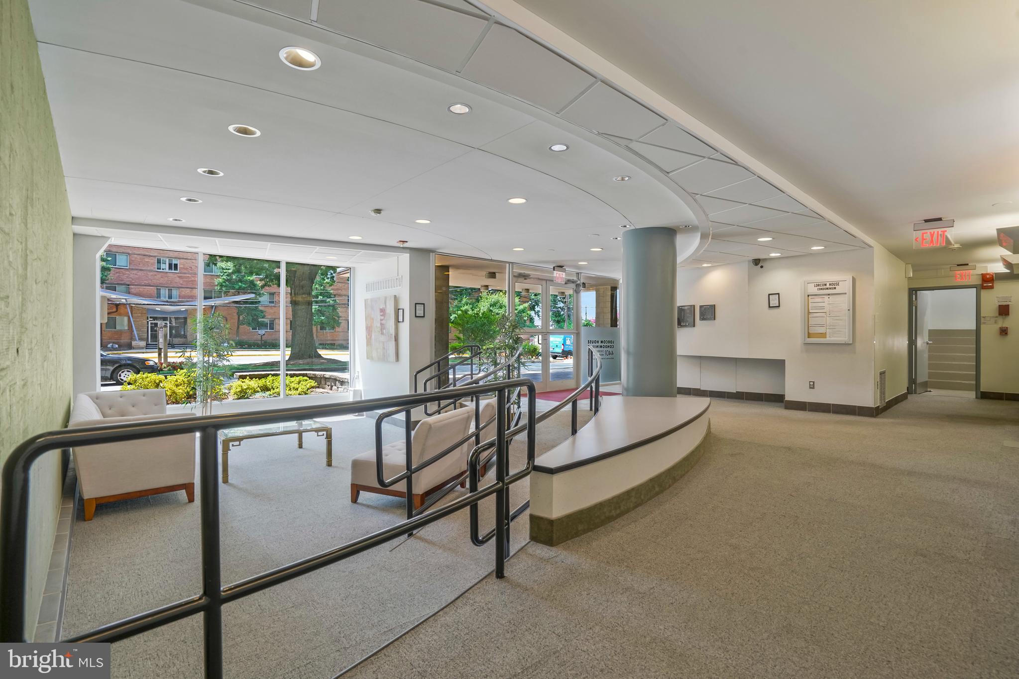4401 Cherry Hill Road, Unit 46 Arlington, VA 22207 - Photo 3 of 34 Lobby Area