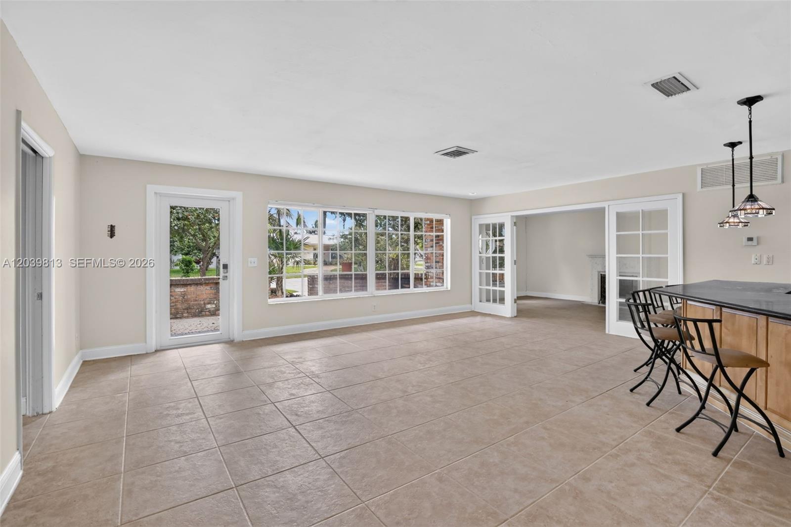 5511 Taylor Street Hollywood, FL 33021 - Photo 10 of 55