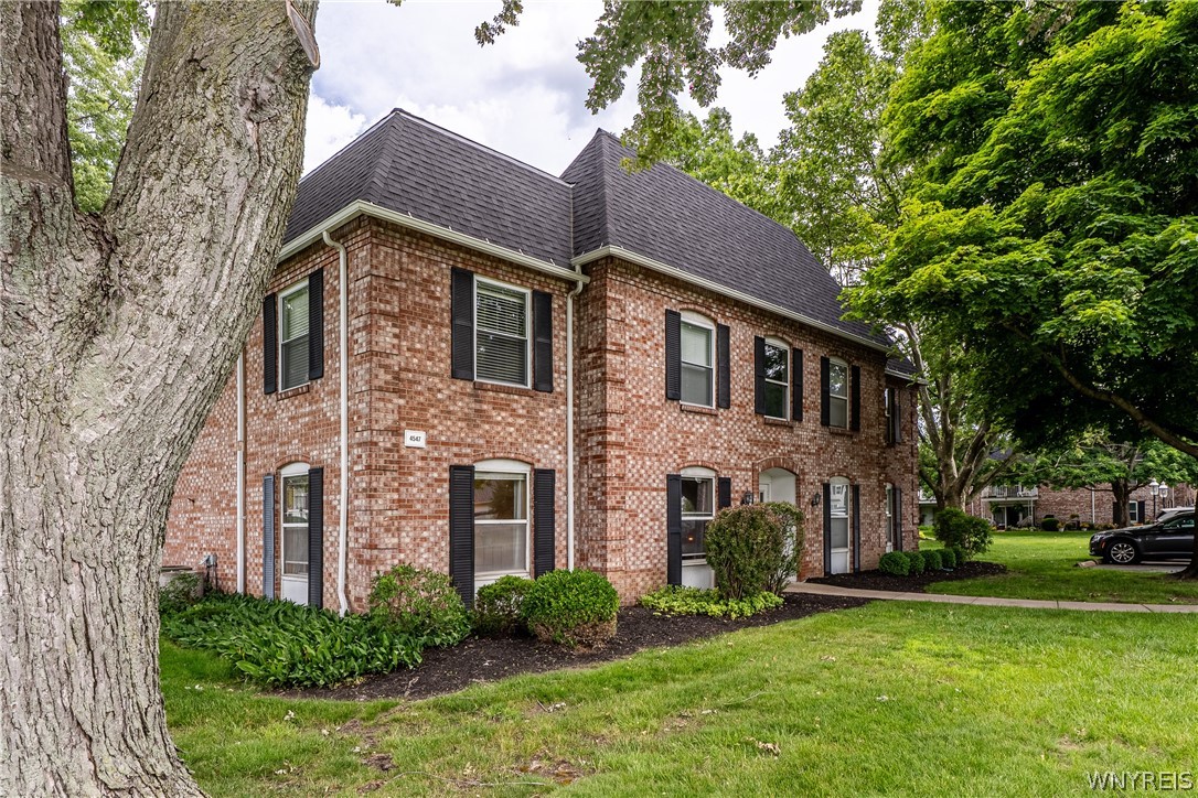 4547 Chestnut Ridge Road, Unit 116B Amherst, NY 14228 - Photo 1 of 23