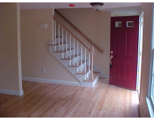 2 Sachem Road, Unit 2 Plymouth, MA 02360 - Photo 2 of 9 Gallery Image 2