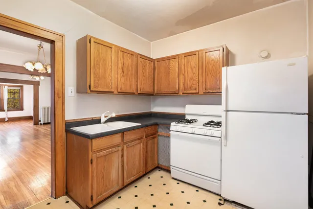 $500,000 | 4621 Bryant Avenue South, Minneapolis, MN 55419