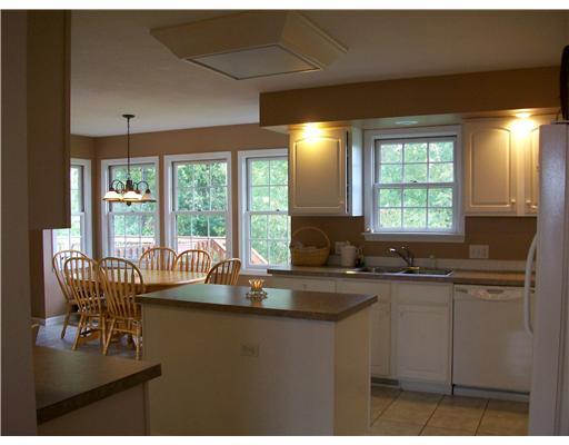 118 Spring Ridge Drive Butler, PA 16001 - Photo 3 of 14 Kitchen.