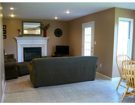 118 Spring Ridge Drive Butler, PA 16001 - Photo 7 of 14 Den/Family/Great Room.