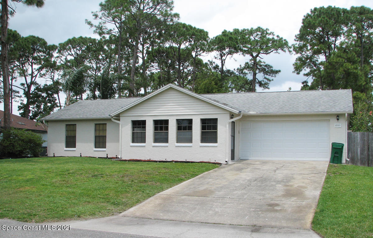 5210 Holden Road Cocoa, FL 32927 - Photo 2 of 28 5210 Holden front 2
