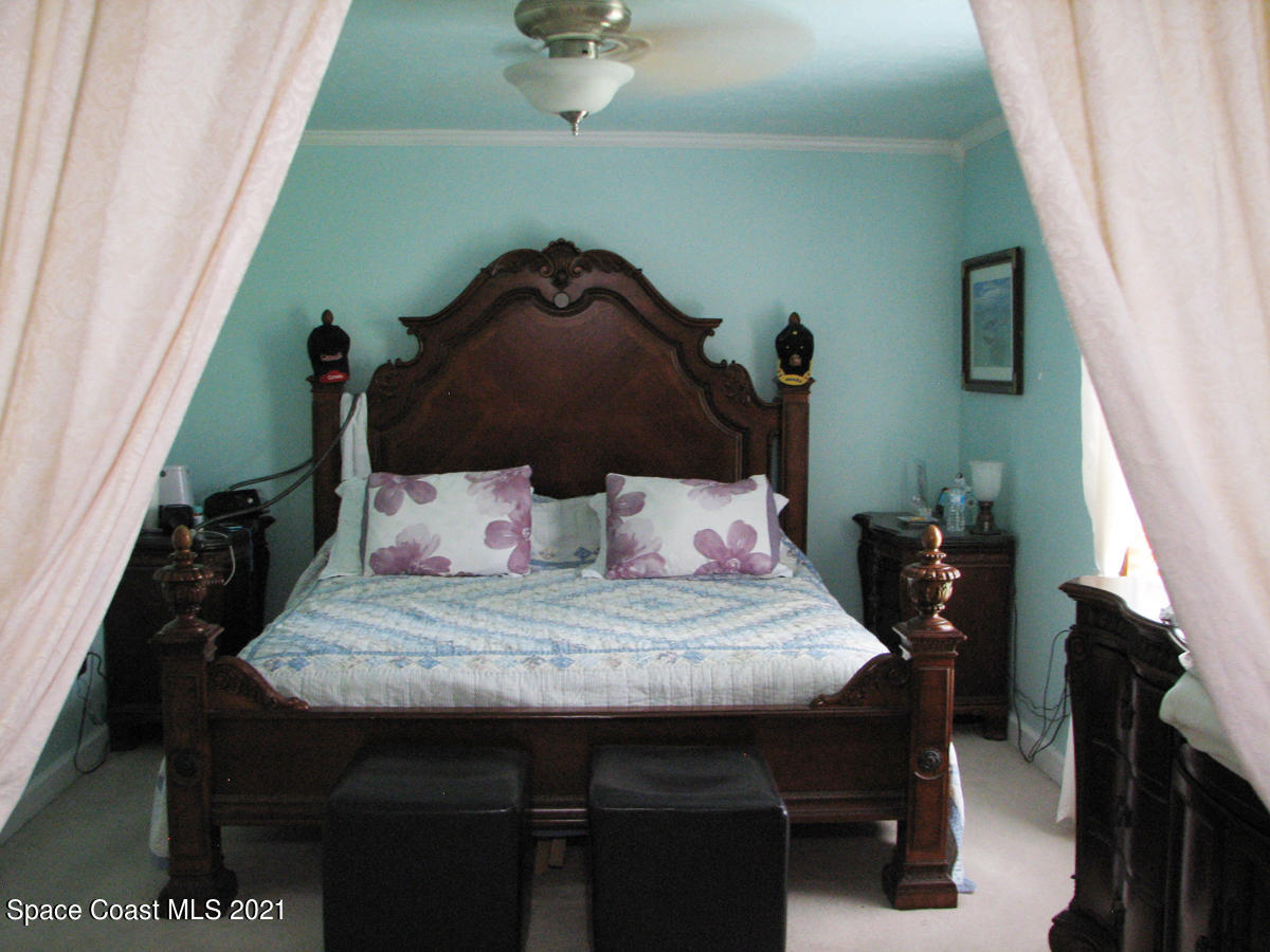 5210 Holden Road Cocoa, FL 32927 - Photo 10 of 28 Master Suite