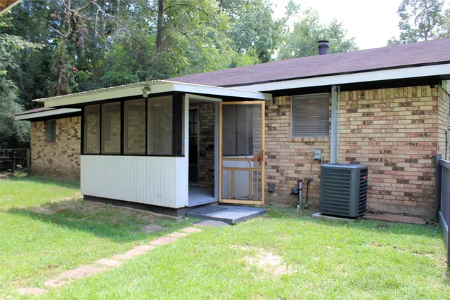 $149,800 | 843 Charmaine Drive East, Woodville, TX 75979