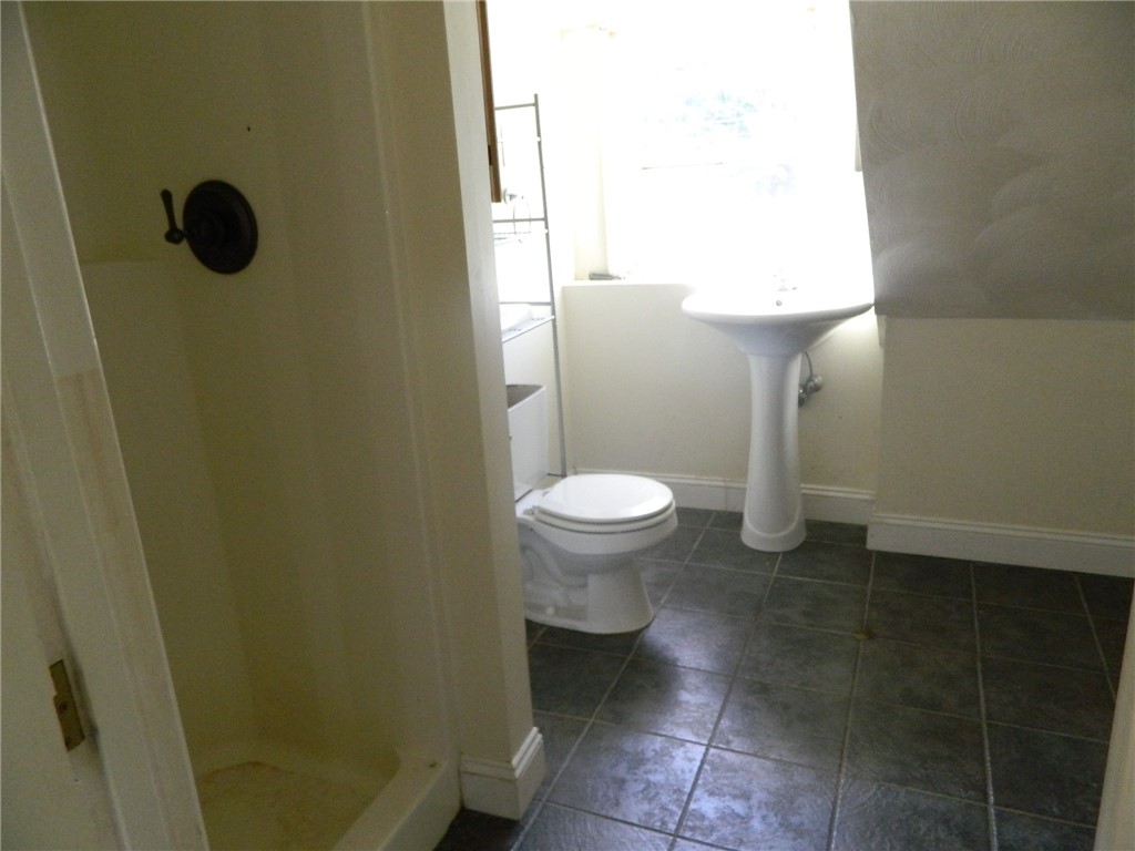 260 Richmond Townhouse Road Richmond, RI 02812 - Photo 13 of 19