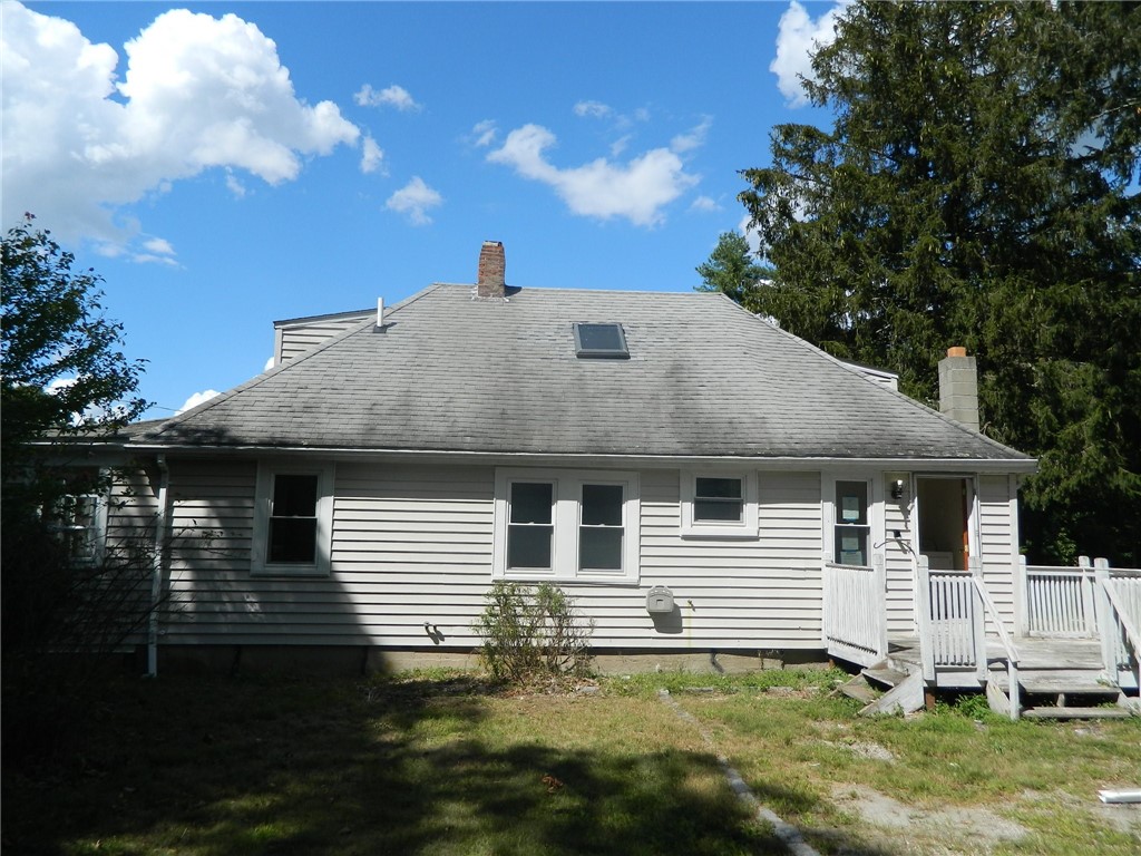 260 Richmond Townhouse Road Richmond, RI 02812 - Photo 16 of 19