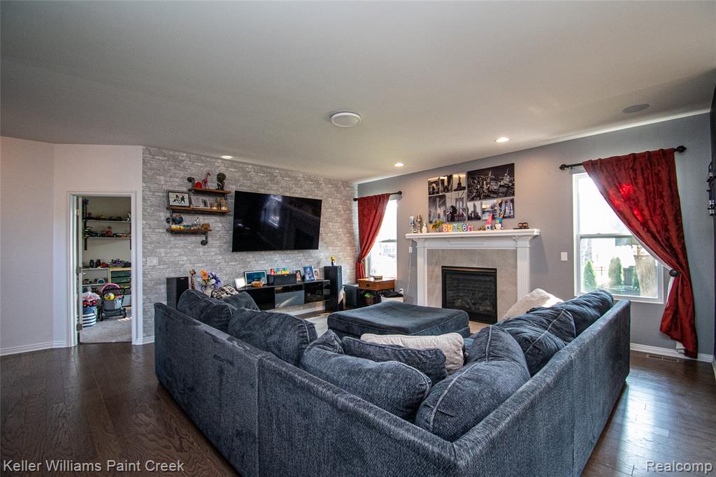 3399 Mildred Avenue Rochester Hills, MI 48309 - Photo 11 of 50
