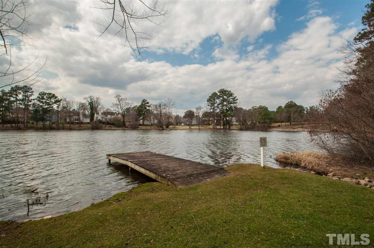704 Thistlegate Trail Raleigh, NC 27610 - Photo 20 of 25 Gallery Image 20