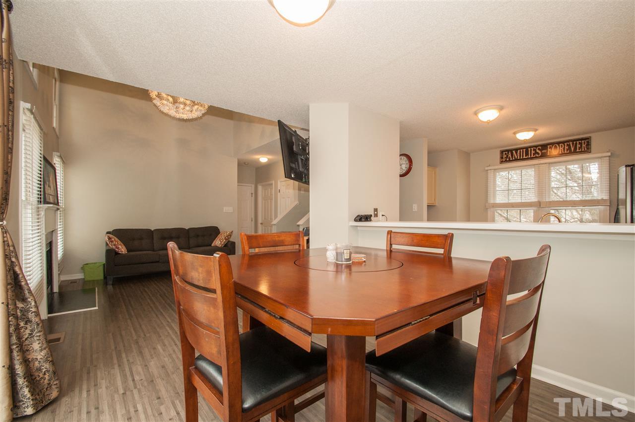 704 Thistlegate Trail Raleigh, NC 27610 - Photo 10 of 25 Gallery Image 10