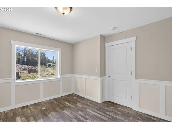 $559,000 | 233 E Street, Vernonia, OR 97064