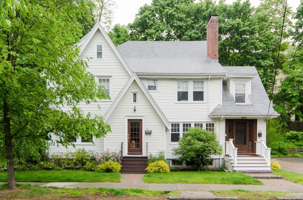 57 Beaconsfield Road, Unit 57 Brookline, MA 02445 - Photo 3 of 17
